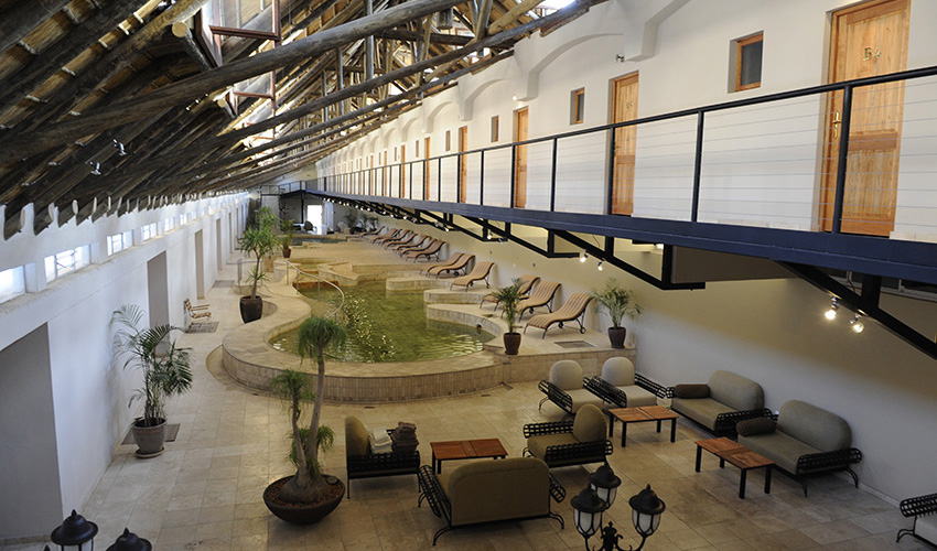 Namibia Fish River Canyon Ai Ais Resort