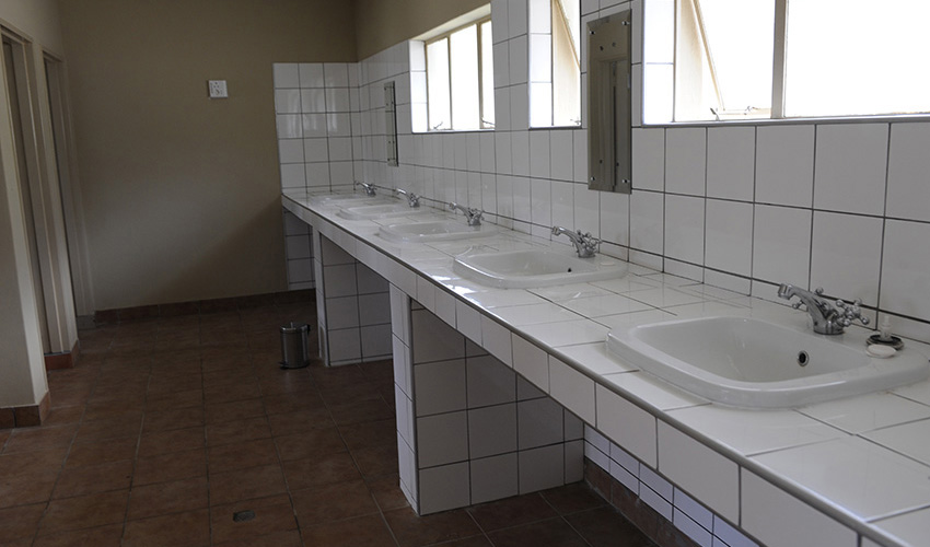 Namibia Fish River Canyon Ai Ais Resort