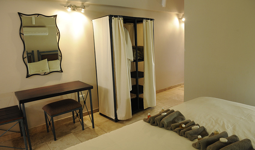 Namibia Fish River Canyon Ai Ais Resort