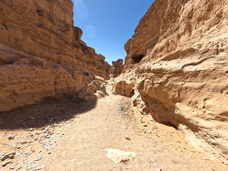 Sesriem Canyon — narrow gorge carved by the Tsauchab River