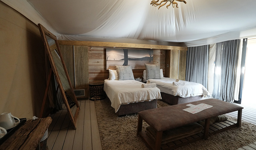 Dead Valley Lodge chalet