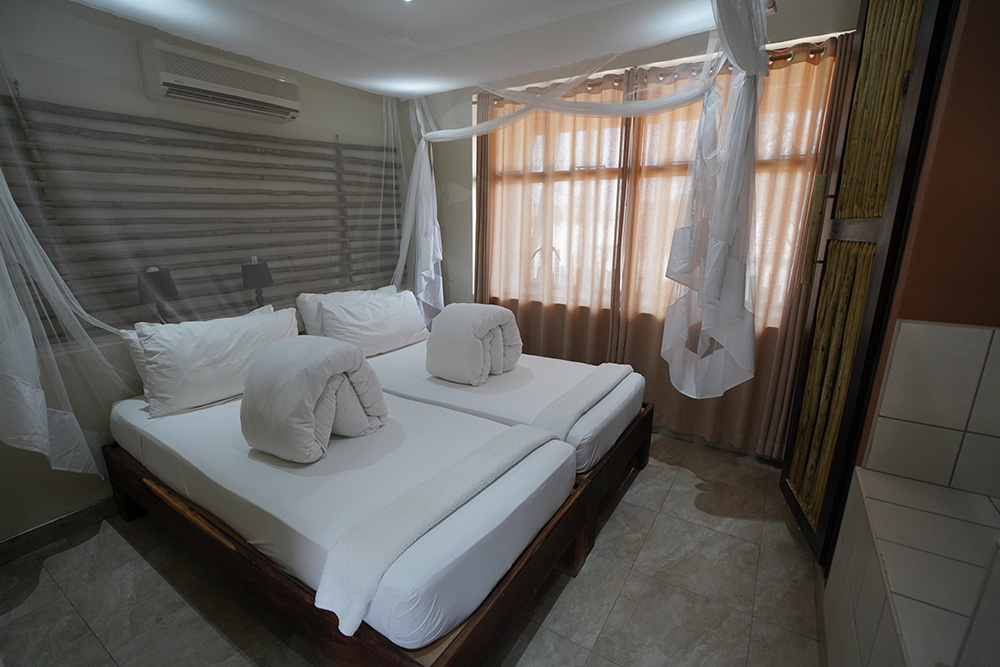 Okaukuejo resort facilities