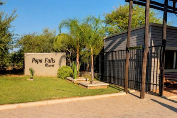 Popa Falls Resort