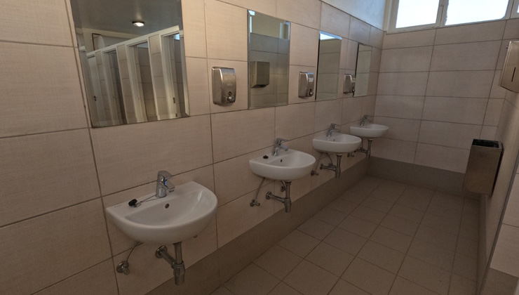 NWR Luderitz Shark Island Campsite Ablution